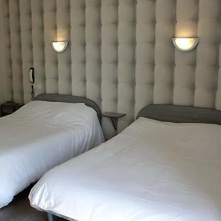 Logis Les Deux Rivieres Hotel Laguépie