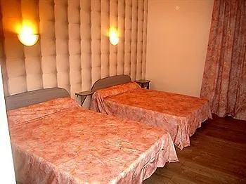 Hotel Logis Les Deux Rivieres Laguépie