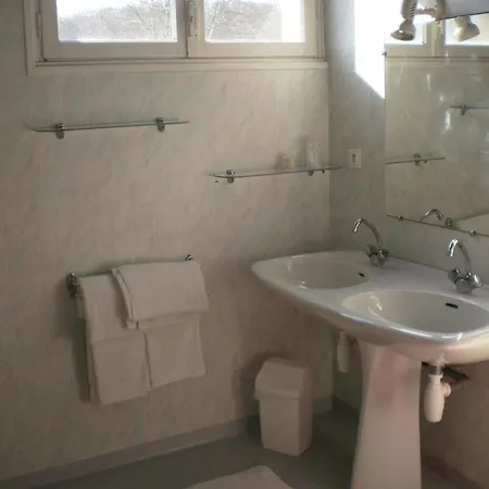 Hotel Logis Les Deux Rivieres